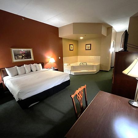 Hotel Mead Resorts & Conventions Center Уисконсин Рапидс Екстериор снимка
