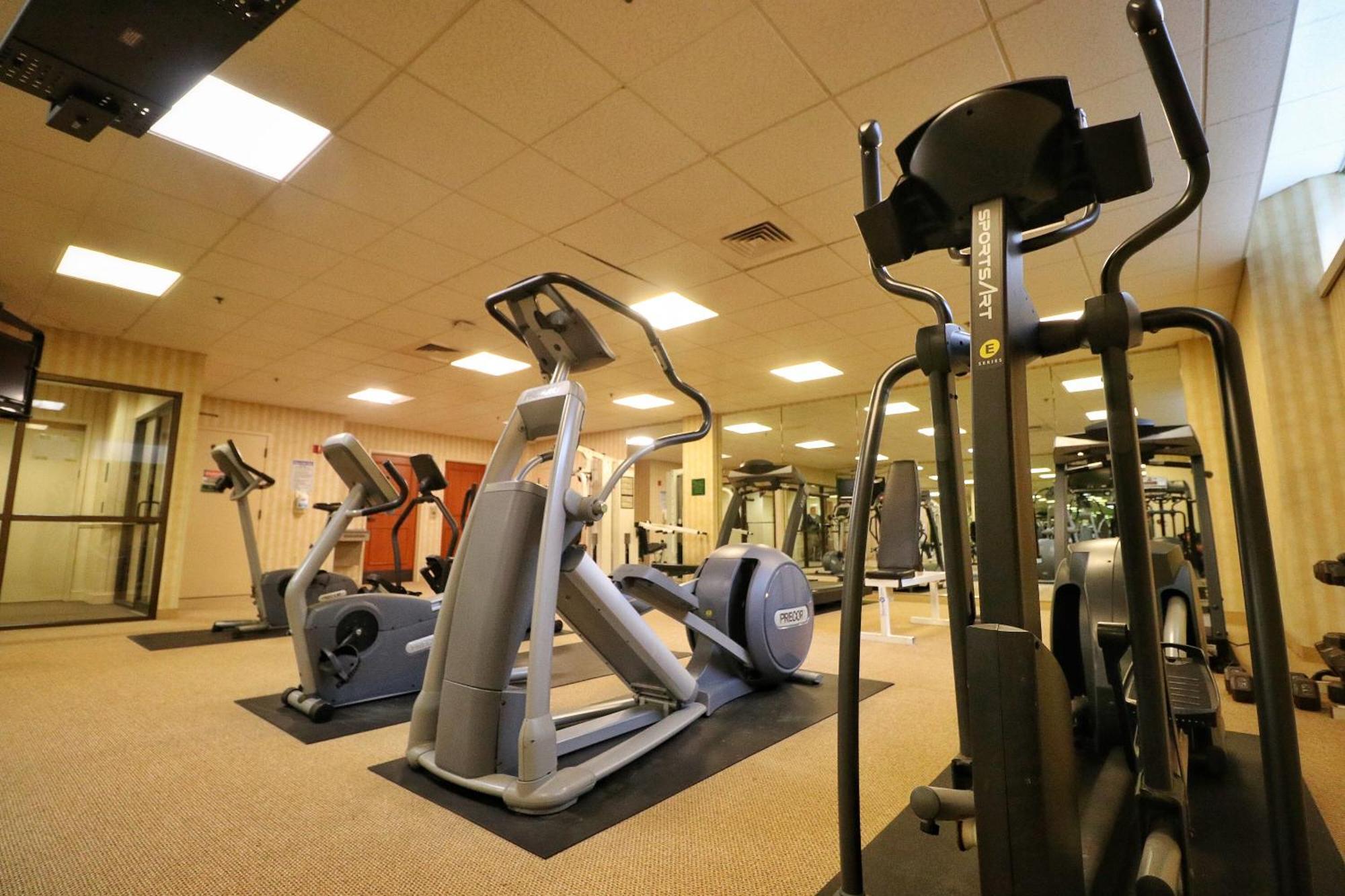 Hotel Mead Resorts & Conventions Center Уисконсин Рапидс Екстериор снимка