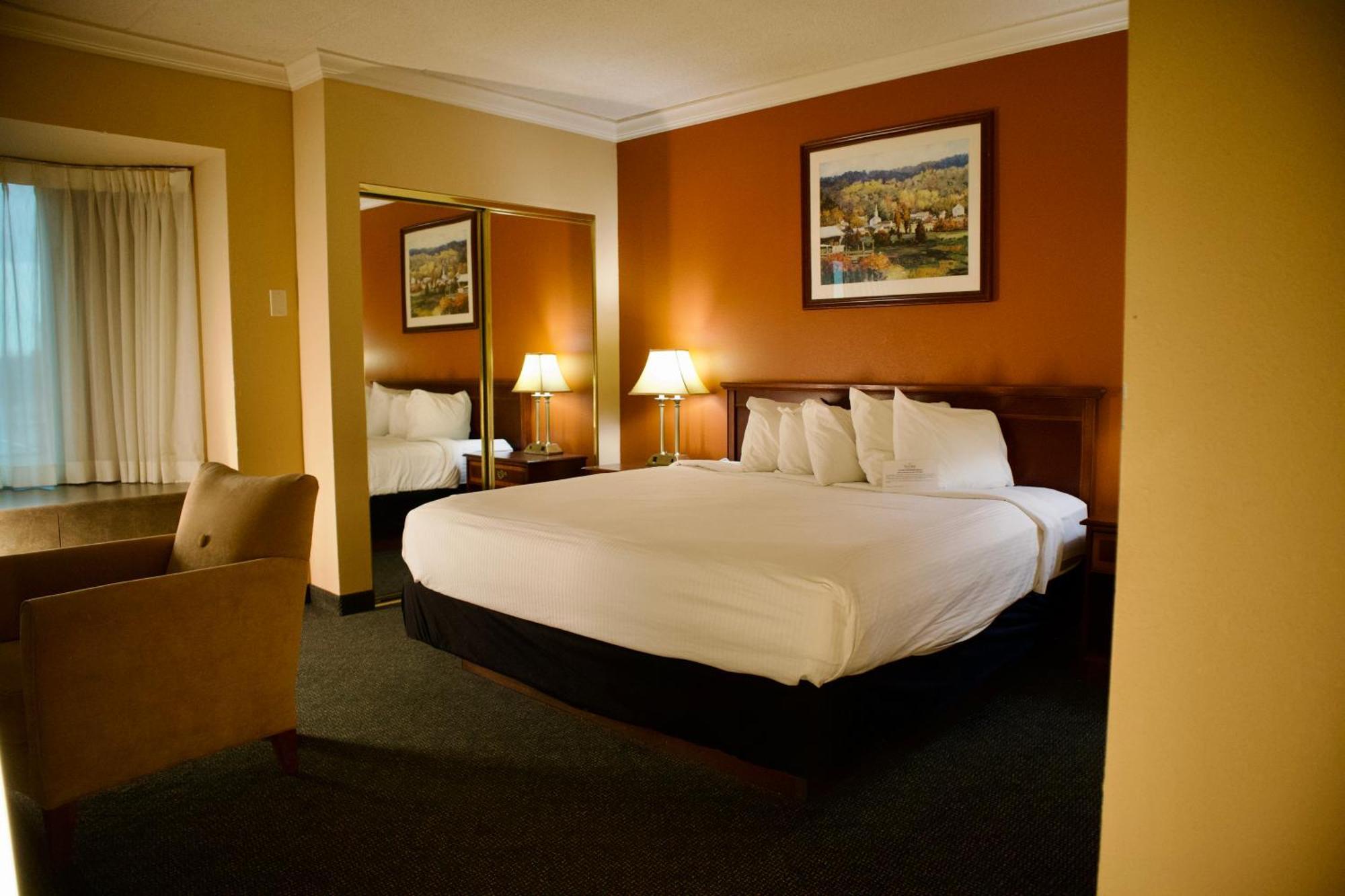 Hotel Mead Resorts & Conventions Center Уисконсин Рапидс Екстериор снимка